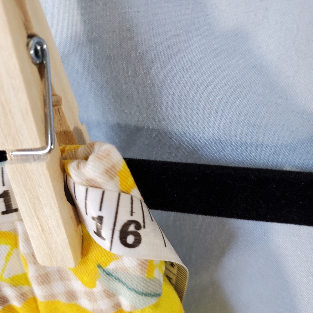 Land's End Lemon Yellow Skort Sz 10 - Picture 7 of 8